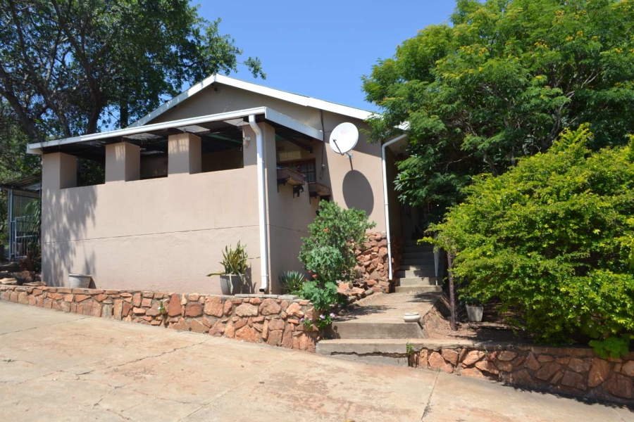 3 Bedroom Property for Sale in Rustenburg Rural North West